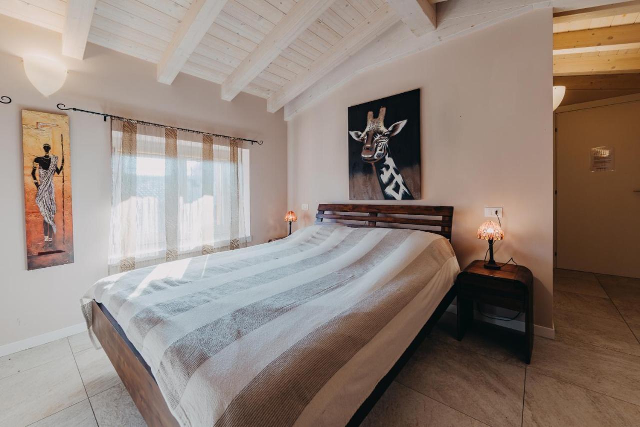 Le Due Dame Hotel Manerba del Garda Kültér fotó