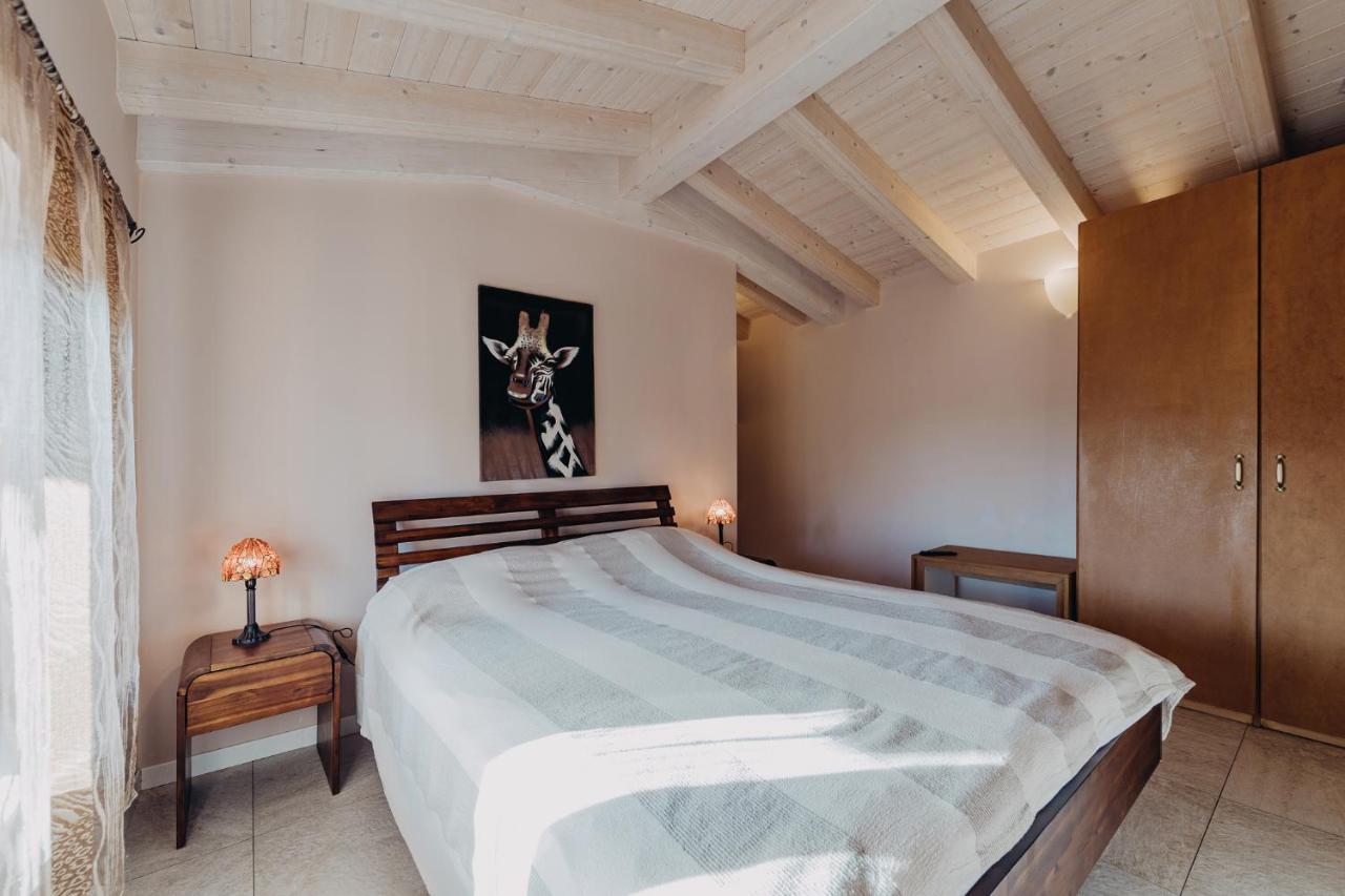 Le Due Dame Hotel Manerba del Garda Kültér fotó