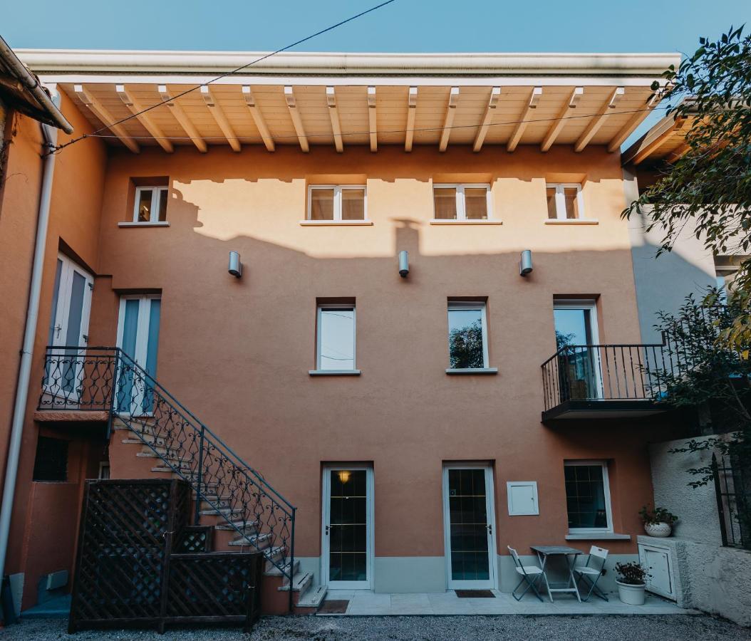 Le Due Dame Hotel Manerba del Garda Kültér fotó
