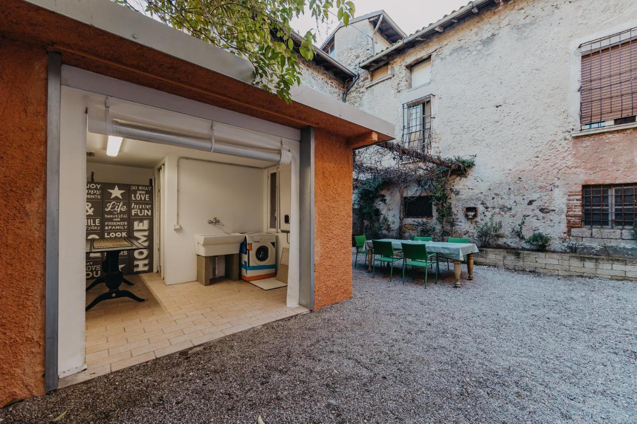 Le Due Dame Hotel Manerba del Garda Kültér fotó